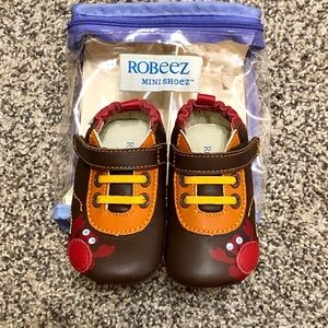 NEW Robeez Brown Crab Leather Shoes